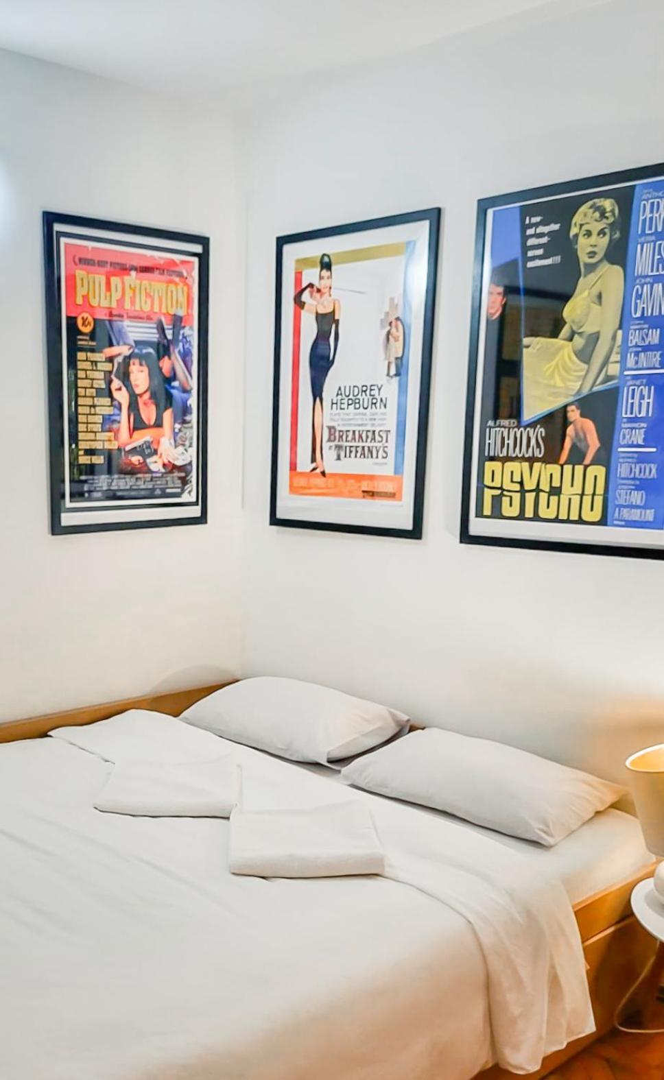 Central Park Hollywood Apartment Bukarest Eksteriør billede
